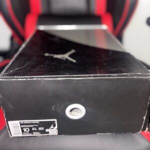 Air Jordan Retro 11 Black Sneakers